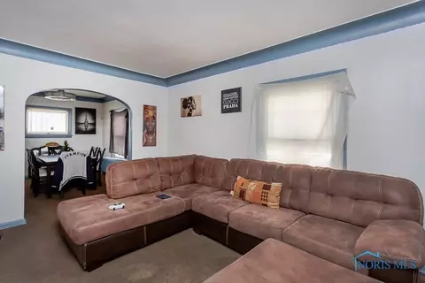 928 Evesham Ave, Toledo, OH 43607 photo 10