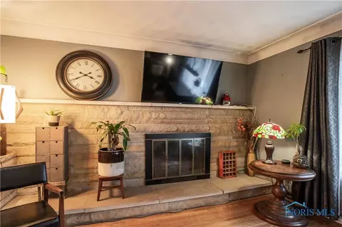 7259 Coder Rd, Maumee, OH 43537 photo 4