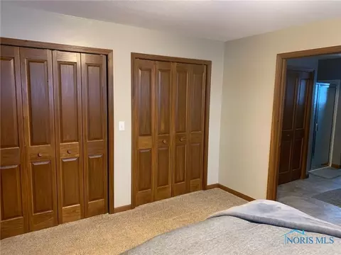 305 N Summit St, Edon, OH 43518 photo 14