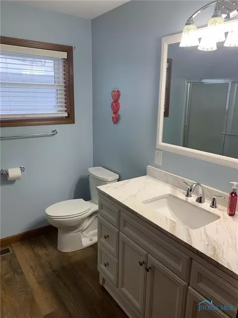 305 N Summit St, Edon, OH 43518 photo 11