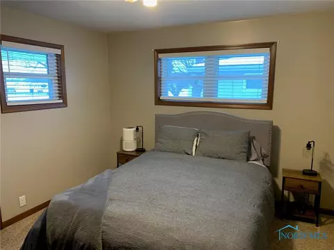 305 N Summit St, Edon, OH 43518 photo 13