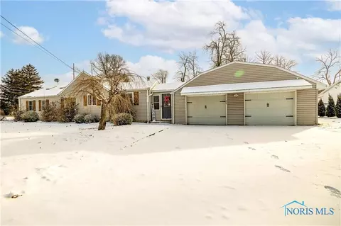 521 E Cole Rd, Fremont, OH 43420