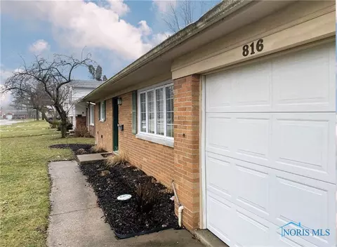 816 Phillips St, Maumee, OH 43537 photo 4