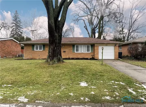 816 Phillips St, Maumee, OH 43537 photo 3