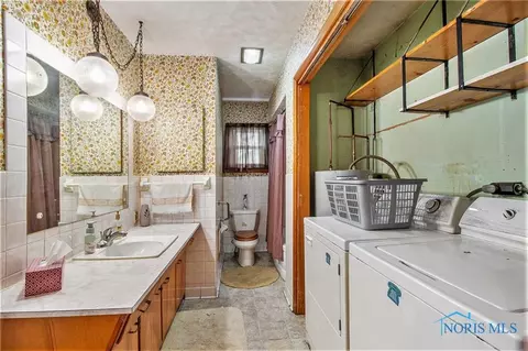 508 E Lima St, Forest, OH 45843 photo 8