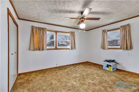 508 E Lima St, Forest, OH 45843 photo 9