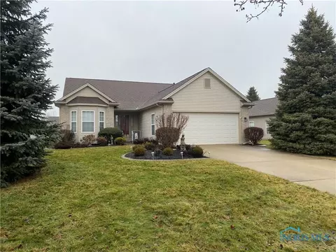 7276 Bay Harbour Ct, Maumee, OH 43537
