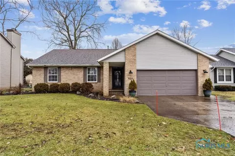 820 N Hill Trl, Findlay, OH 45840