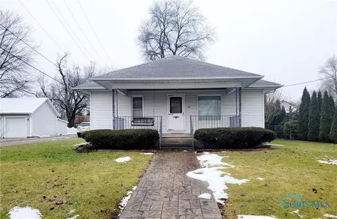 502 N Fayette St, Fayette, OH 43521
