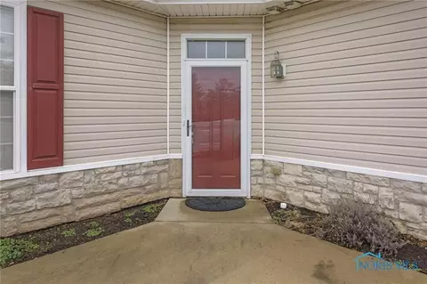6032 Quarrys Edge Ln #6032, Sylvania, OH 43560