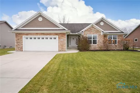 13353 Deer Landing Dr, Findlay, OH 45840