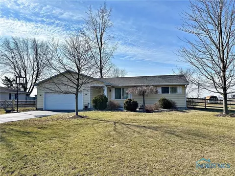 140 N State Route 587, Fostoria, OH 44830