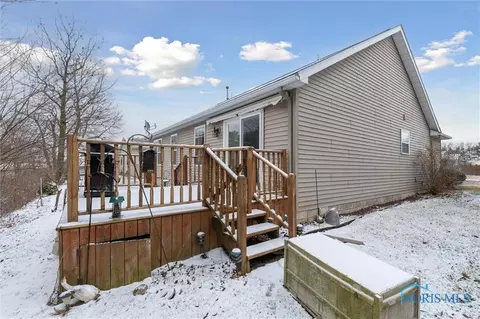 2241 Redbud Ln, Delta, OH 43515 photo 29