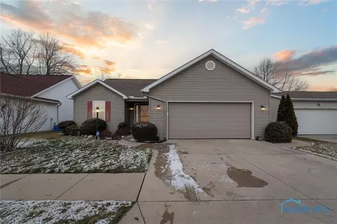 2241 Redbud Ln, Delta, OH 43515