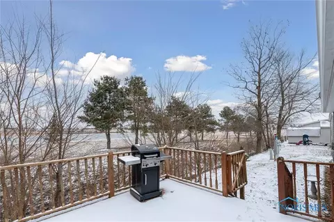 2241 Redbud Ln, Delta, OH 43515 photo 30