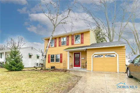 644 Dussel Dr, Maumee, OH 43537