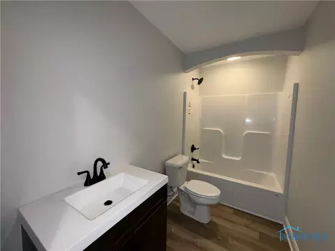 1950 Caleb Ct, Waterville, OH 43566 photo 12