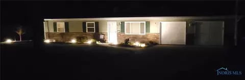 407 John St, Bryan, OH 43506 photo 2