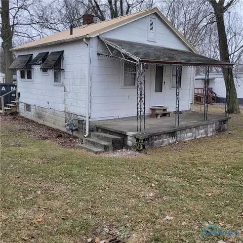 427 N Hazel St, Upper Sandusky, OH 43351