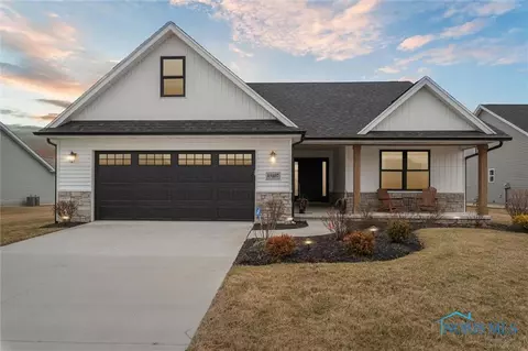 15107 Hickory Creek Ct, Perrysburg, OH 43551