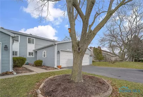 6104 Red Oak Dr, Toledo, OH 43615
