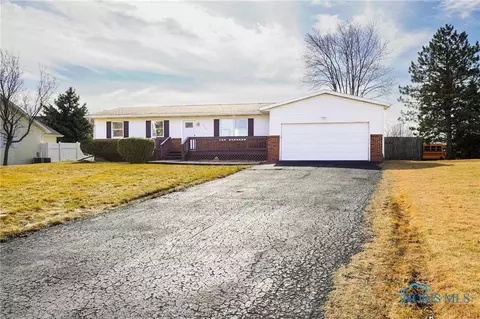 113 Renee Ct, Mccomb, OH 45858