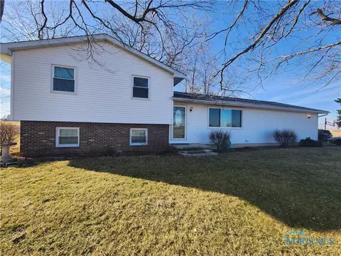 4958 Road 7, Leipsic, OH 45856