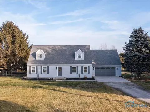 3900 County Rd E, Swanton, OH 43558