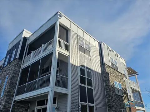 2572 S Waterside Ct #332, Lakeside Marblehead, OH 43440