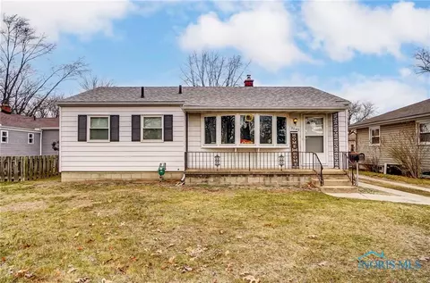 3040 W Laskey Rd, Toledo, OH 43613