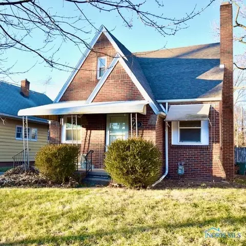 1564 Colton St, Toledo, OH 43609