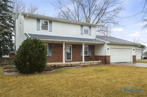 815 Touraine Ave, Bowling Green, OH 43402