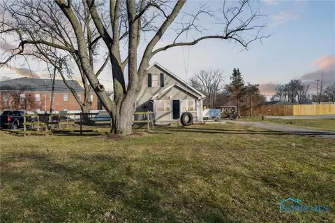 3228 Zone Ave, Toledo, OH 43617