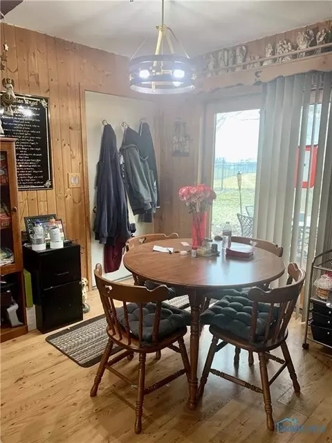 604 Olive Dr, Bryan, OH 43506 photo 5