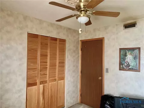 604 Olive Dr, Bryan, OH 43506 photo 16