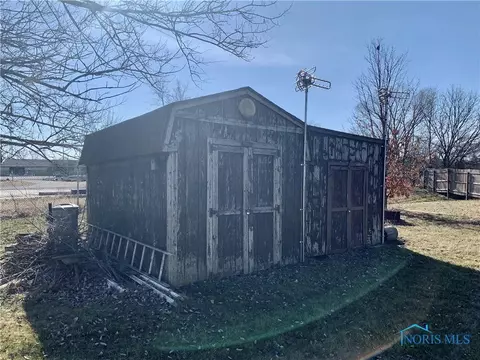 604 Olive Dr, Bryan, OH 43506 photo 28
