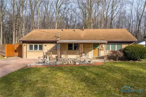 4252 Albar Dr, Toledo, OH 43623