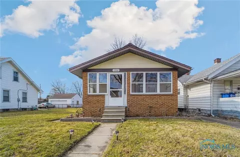 1532 Milroy Ave, Toledo, OH 43605