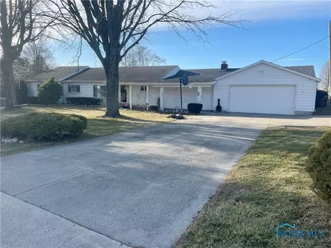 28966 Steinmaier Rd, Defiance, OH 43512