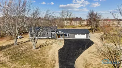 5805 Sandusky Rd, Lima, OH 45801