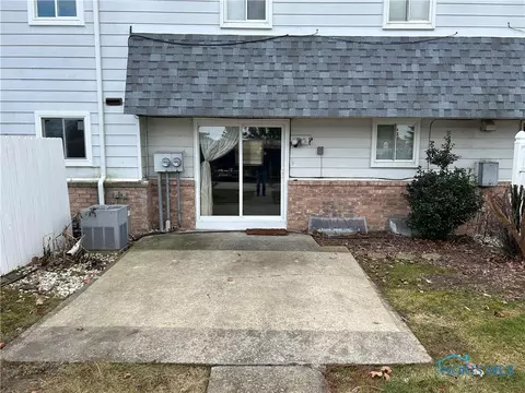 357 Wrexham Ln #103, Maumee, OH 43537 photo 18