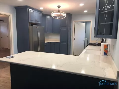 21051 Oak St, Williston, OH 43468 photo 6