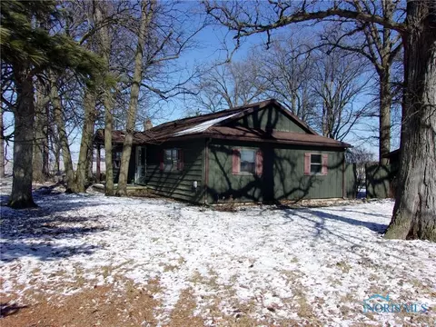1529 Township Road 261, Fostoria, OH 44830