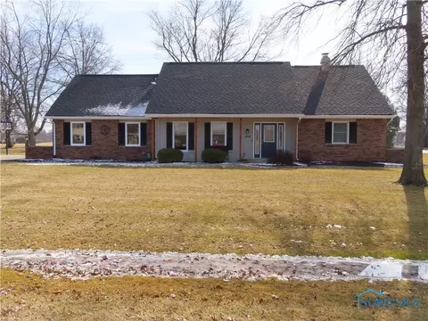 309 Orchard Hills Dr, Bryan, OH 43506