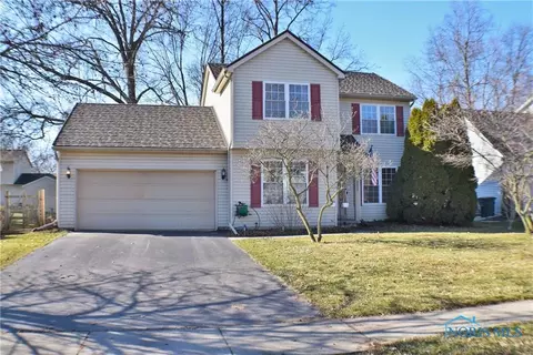 3403 Indian Oaks Ln, Toledo, OH 43617