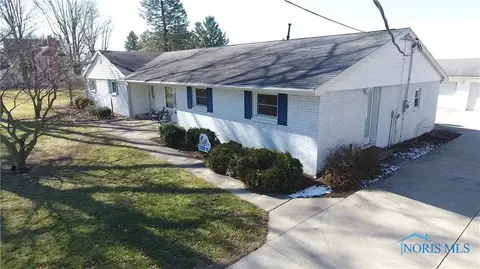 13732 Fruit Ridge Rd, Defiance, OH 43512