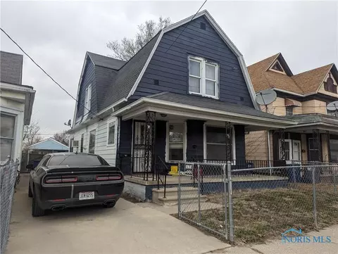 2025 Chase St, Toledo, OH 43611