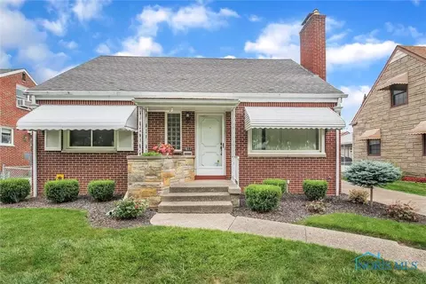 611 Grasser St, Oregon, OH 43616