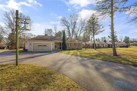 4155 Marlaine Dr, Toledo, OH 43606