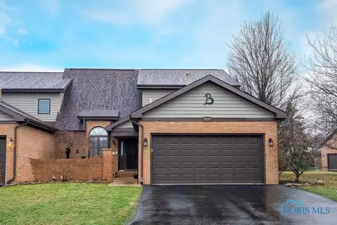 2216 Quail Lake Rd #U-42, Findlay, OH 45840